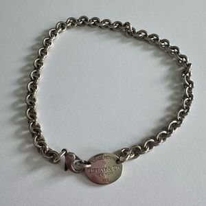 Tiffany & Co. Sterling Silver Round Tag Link necklace - Silver